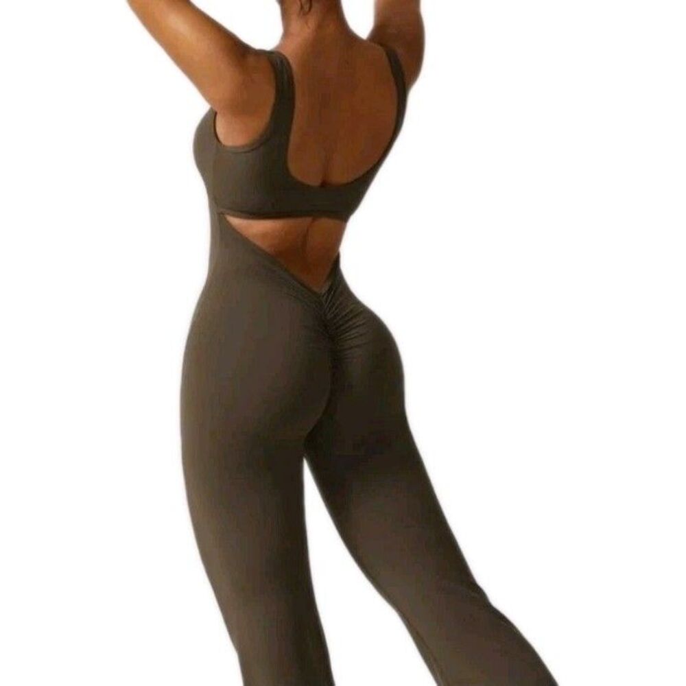 Evellyhootd Ariana One Piece Scrunch Butt Jumpsuit Medium Mocha Brown Flare Leg - Picture 6 of 9